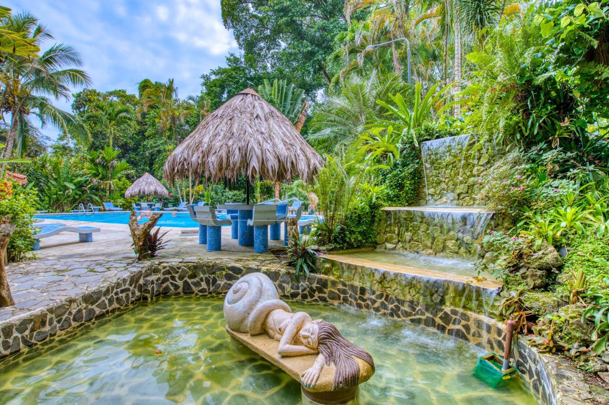 Atlantida Lodge カウイータ エクステリア 写真