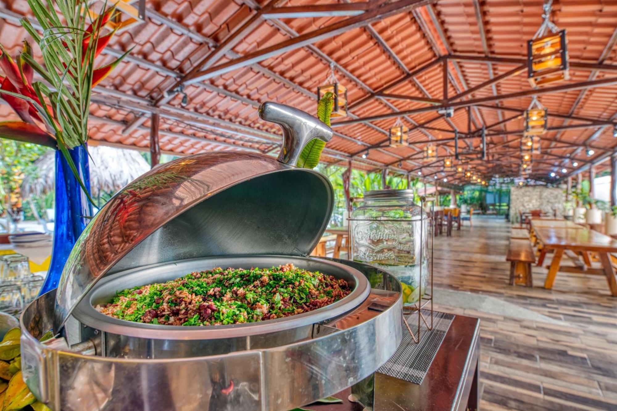 Atlantida Lodge カウイータ エクステリア 写真