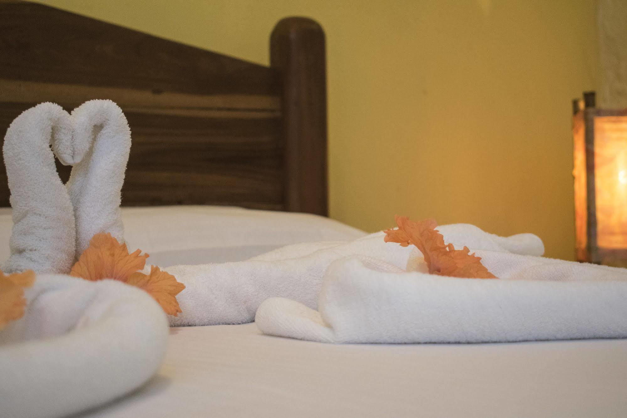 Atlantida Lodge カウイータ エクステリア 写真